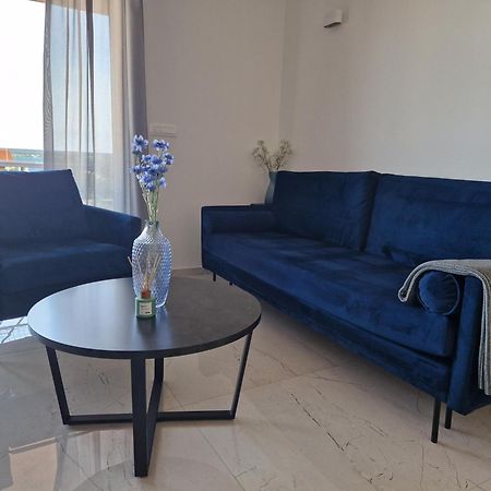Deluxe Apartment Mila Нін Екстер'єр фото