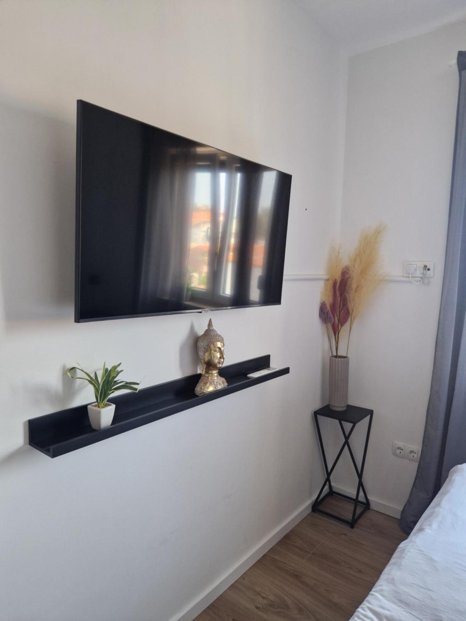 Deluxe Apartment Mila Нін Екстер'єр фото